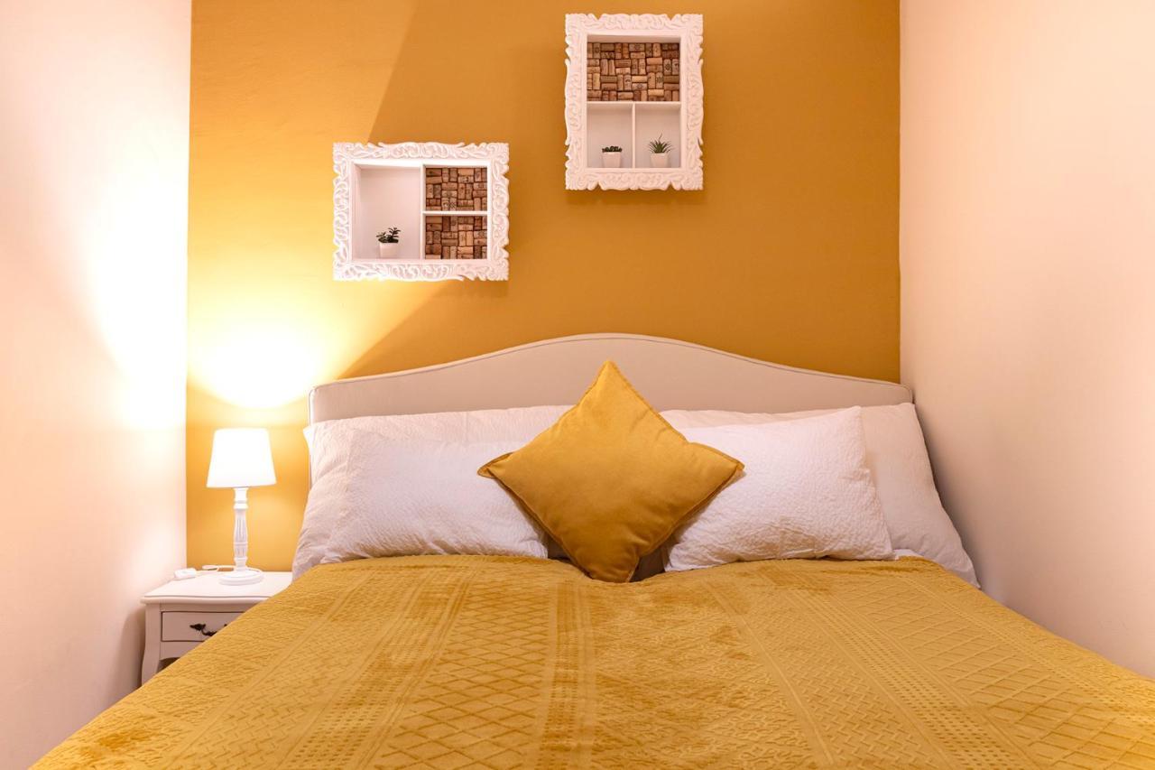 Cork Apartman Eger Kültér fotó